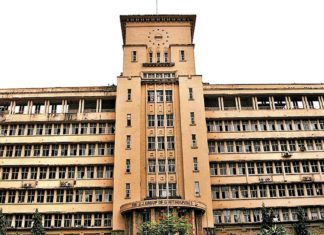 COVID: J J hospital Mumbai develops a contactless transport chamber to move COVID-19 patients