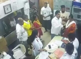 Shiv Sena Corporator Held After Alleged Assault on Doctors at Maharashtra Hospital
