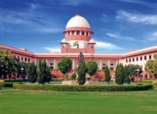 Supreme Court Questions 10x Markup on Cancer Drugs, Says 2,700 Drug Cannot Be Sold at 27,000 Supreme Court Raises Concern Over High Cancer Drug Prices, Questions 10-Fold MRP